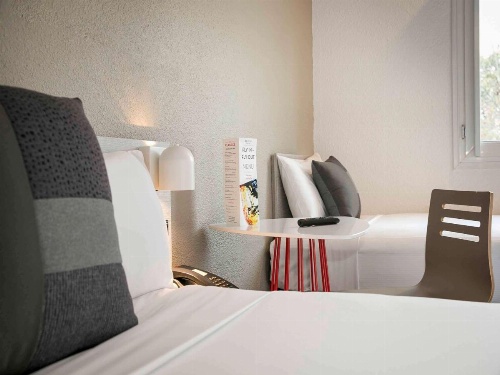 Ibis Sydney Airport Hotel image 12