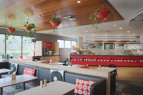 Ibis Sydney Airport Hotel image 39